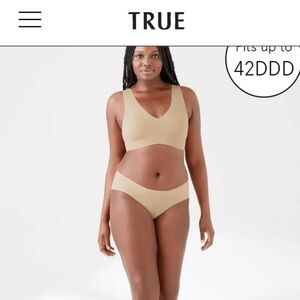 True & Co. True Body Lift V-Neck Bra